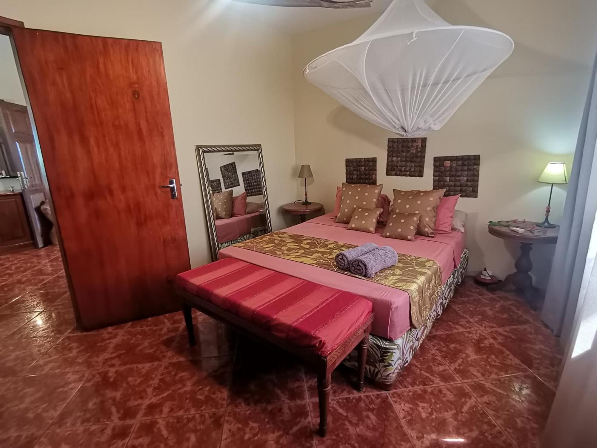 Modern Apartment/3Bedrooms/2Bathrooms/Rooftop/Jacuzzi Pointe aux Sable Ngoại thất bức ảnh
